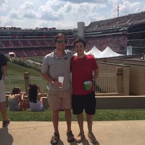 Meet your Posher, Julia